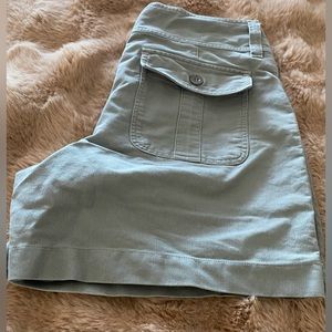 BC clothing woman’s shorts size 10